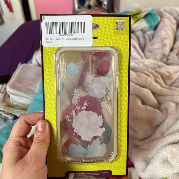 Ted Baker iPhone 11 case - Picture 2 of 2